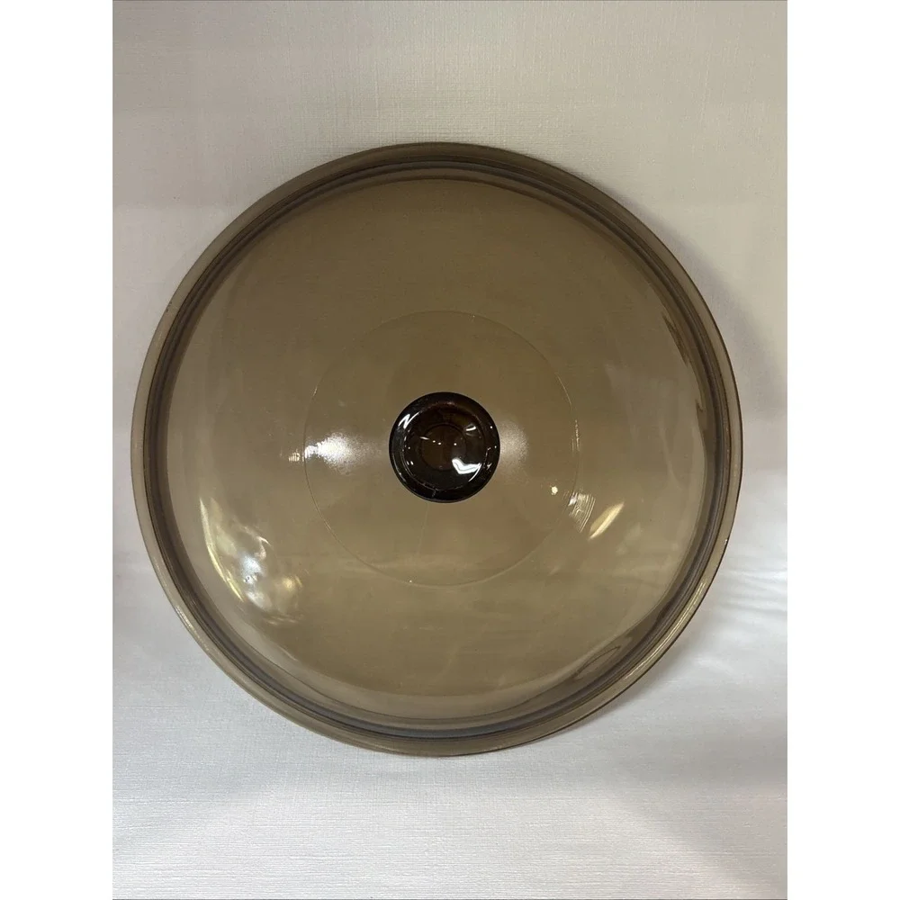 1990s Vintage Pyrex 024 Fireside Brown Glass 2qt Casserole Dish with Lid USA
